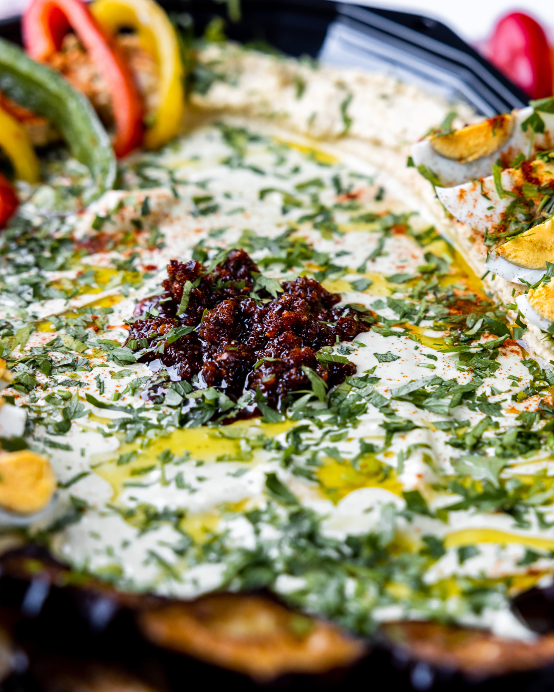 Hummus mit Grillgemüse Platte